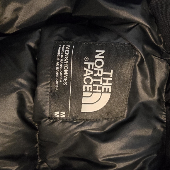 Mens's North Face winter coat - Picture 3 of 3